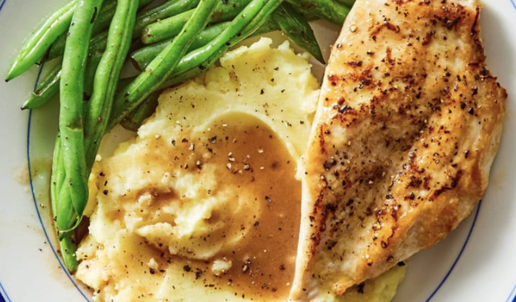 Herb Chicken, Garlic Mash & Green Beans